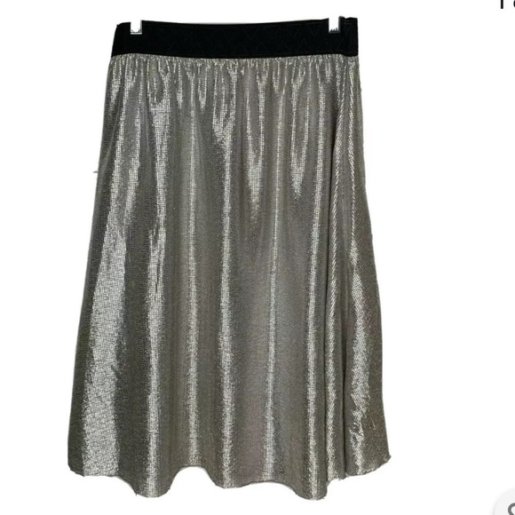 LuLaRoe Dresses & Skirts - Lularoe womens Lola skirt elegant collect. Size M